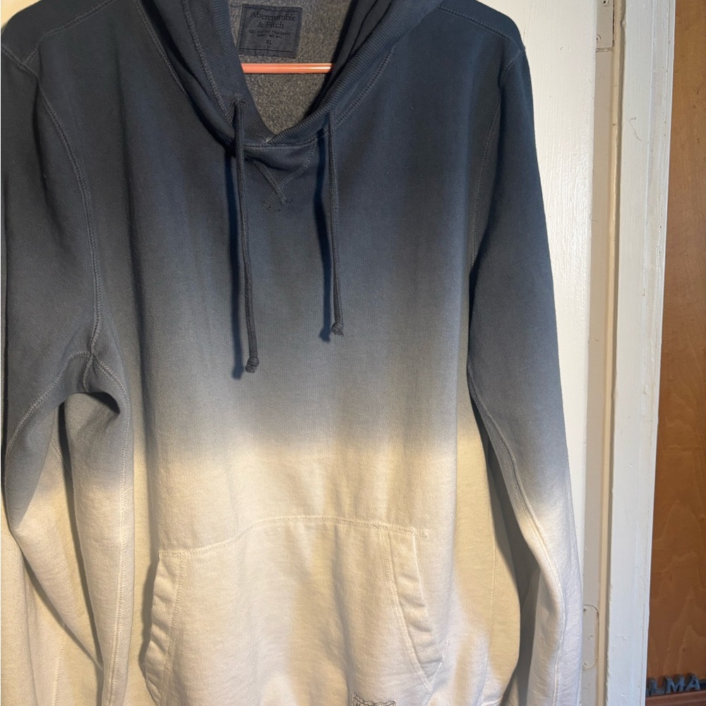 Abercrombie & Fitch Blue and Cream Gradient Hoodie